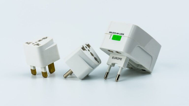adaptador de tomada universal